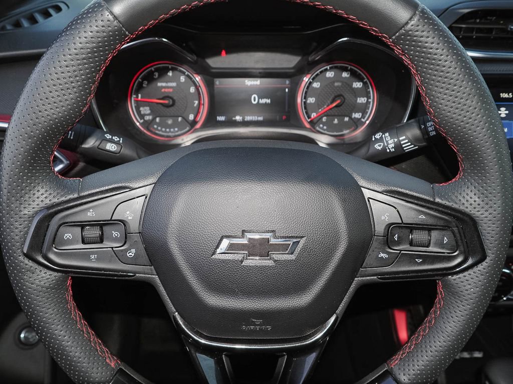 Certified 2023 Chevrolet TrailBlazer RS w/ Sun and Liftgate Package image 32