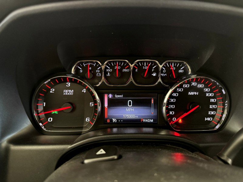 Used 2015 GMC Sierra 1500 SLE w/ SLE Value Package image 19