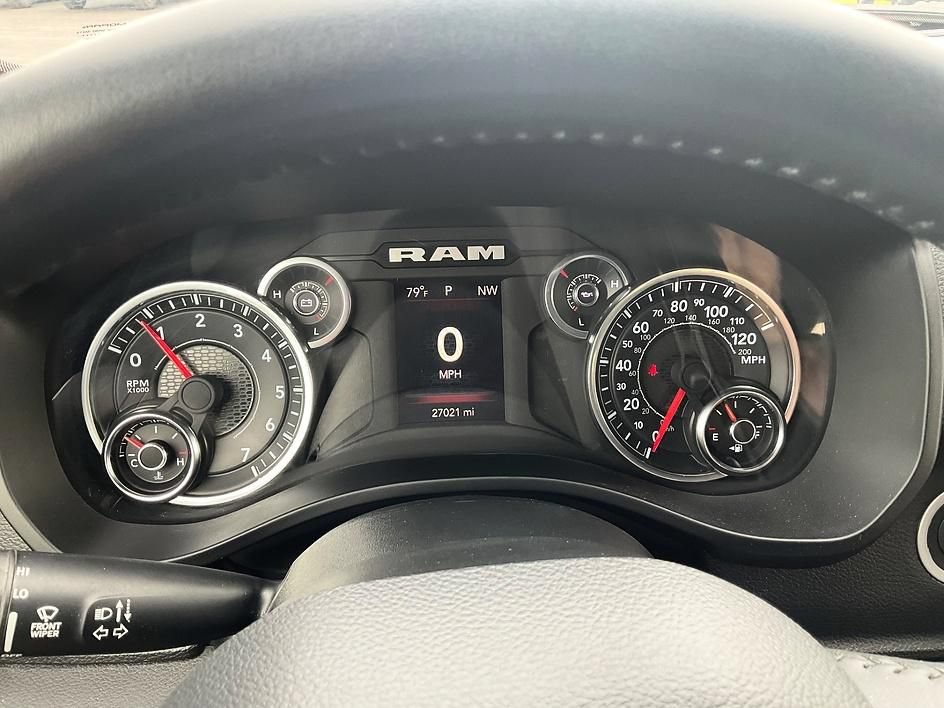 Used 2023 RAM 1500 Big Horn AWD/4WD image 6