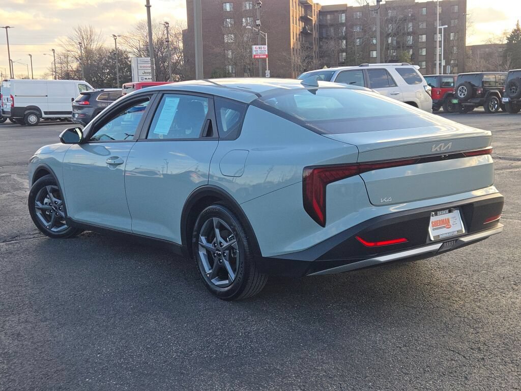 Used 2025 Kia K4 FWD image 17