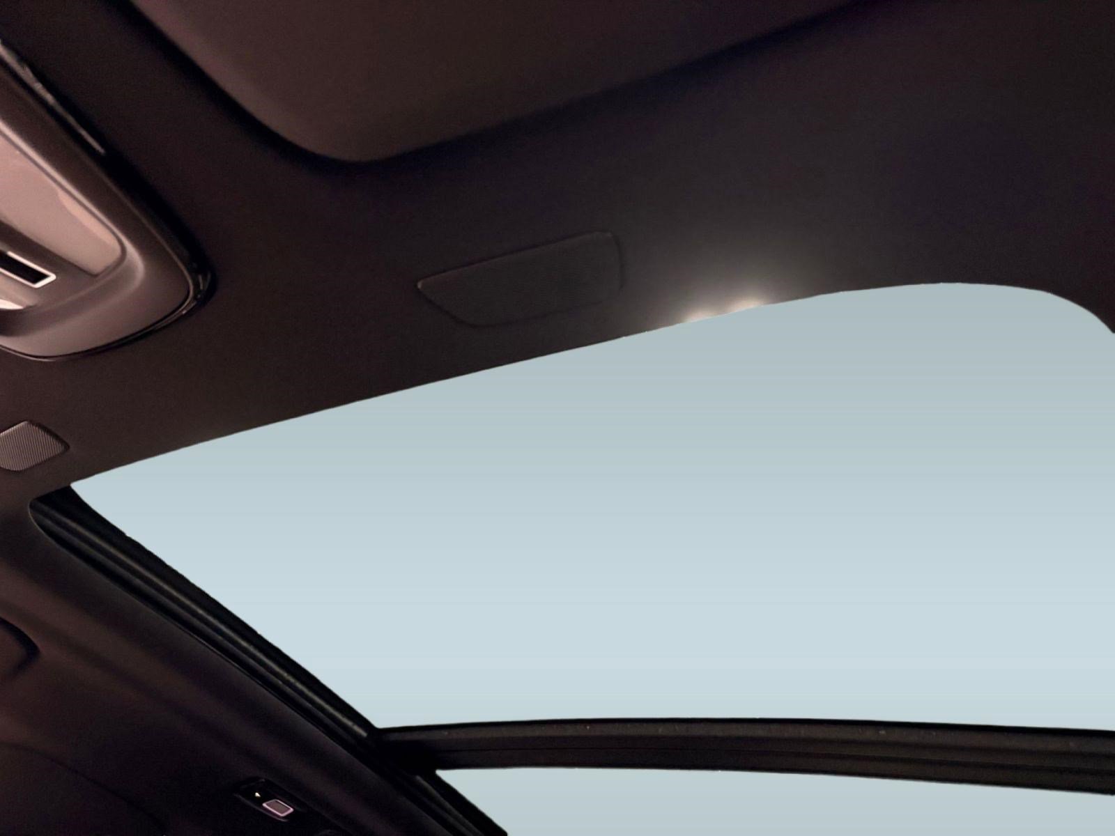 Certified 2026 Volvo XC60 B5 Plus w/ Protection Package Premier image 16