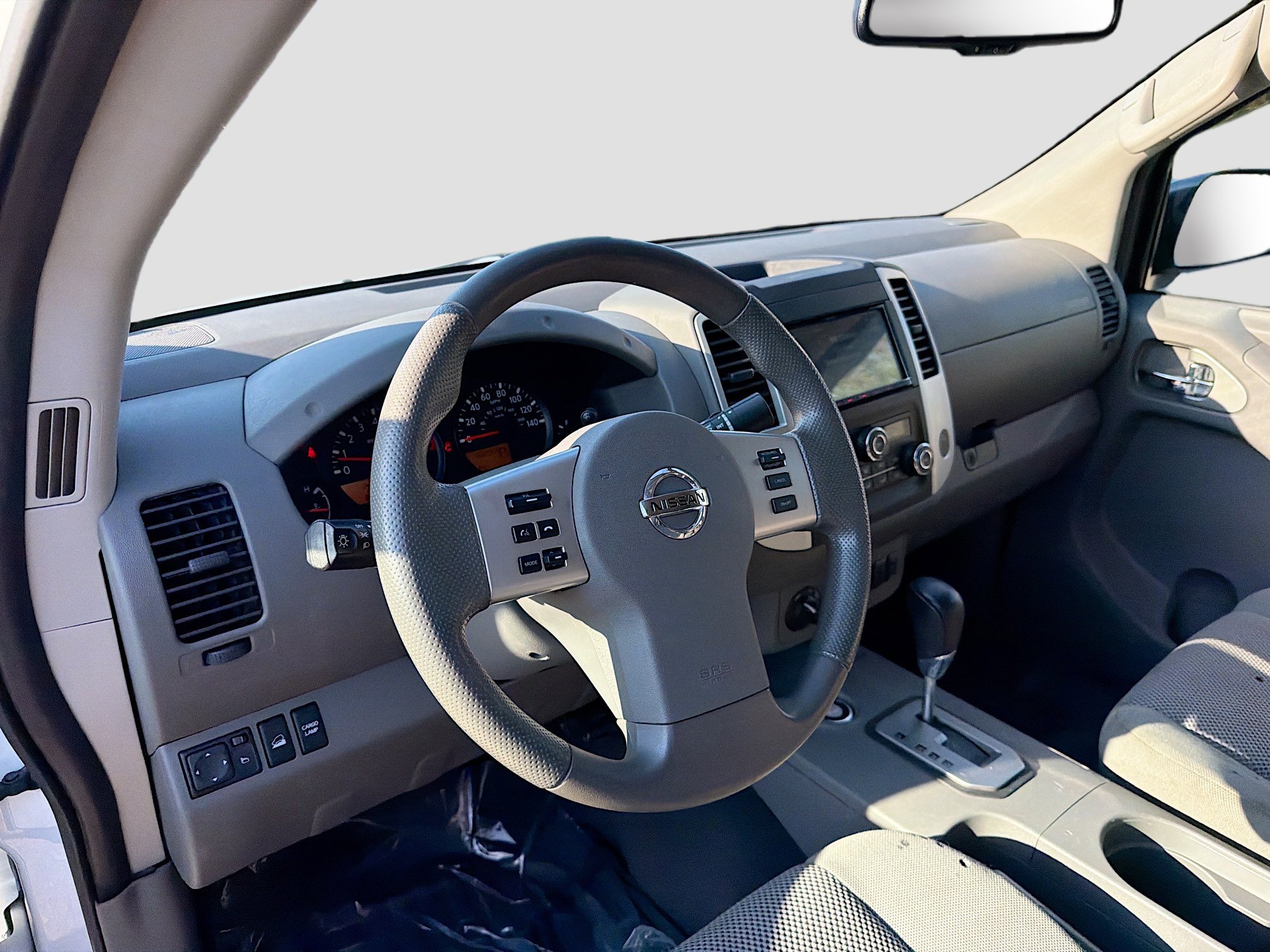 Used 2020 Nissan Frontier SV image 21