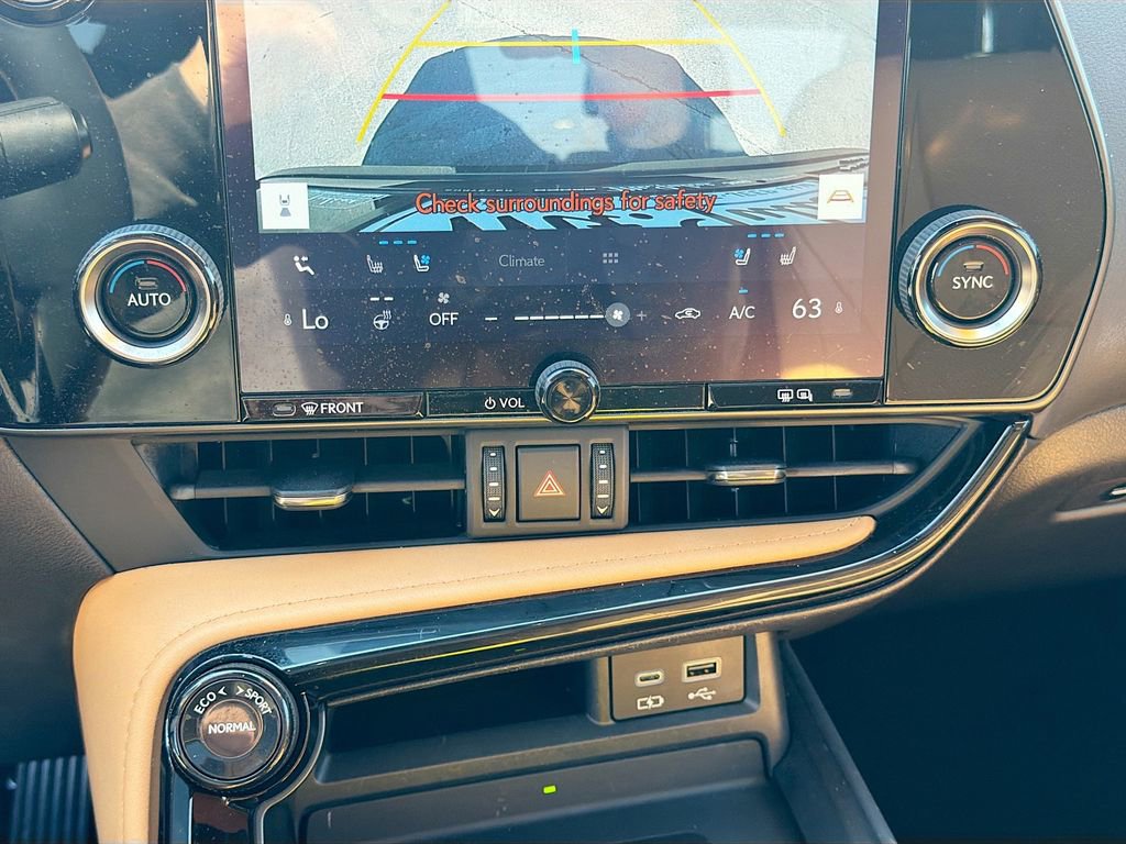 Used 2023 Lexus NX 350 AWD image 33