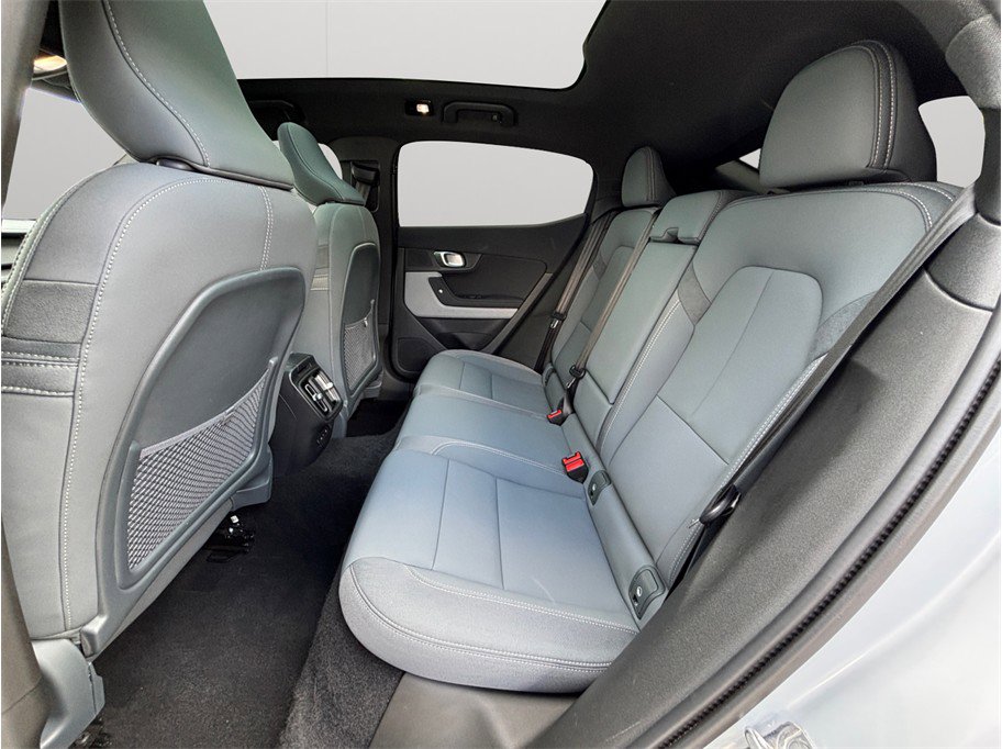 Used 2021 Polestar Polestar 2 image 39