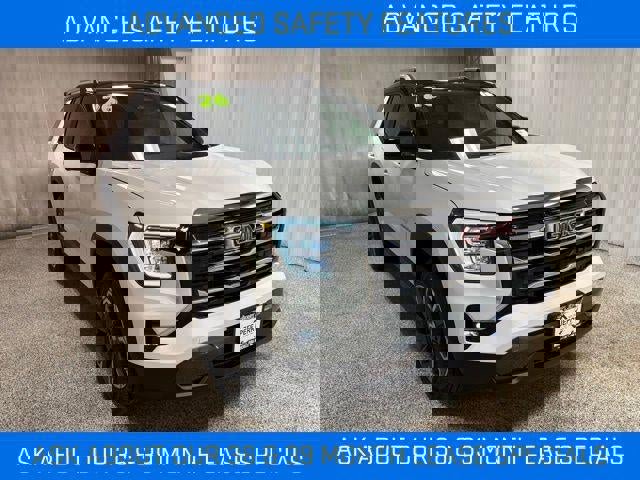 New 2026 GMC Terrain Elevation w/ Elevation Premium Package image 2