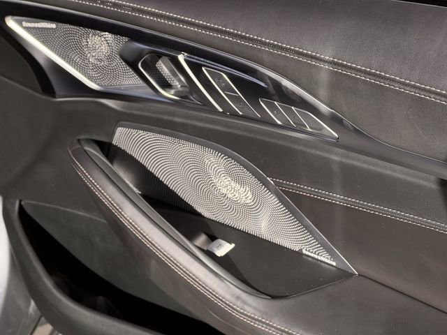 Used 2023 BMW M850i xDrive Coupe image 28