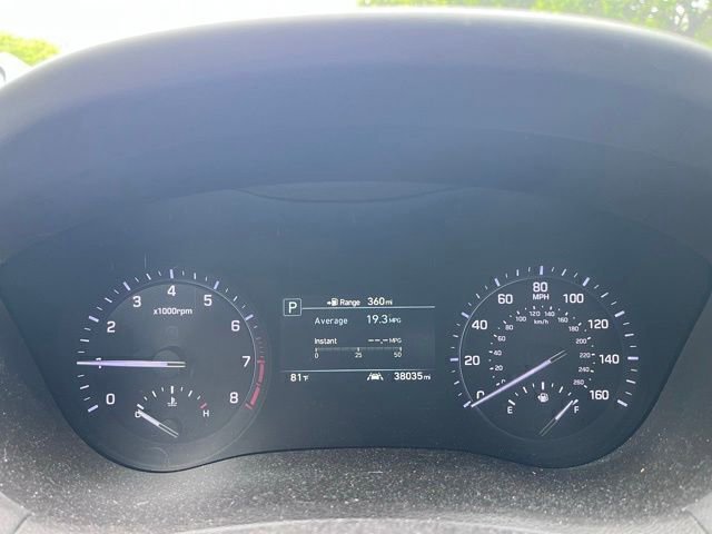 Used 2018 Genesis G80 3.8 RWD image 18