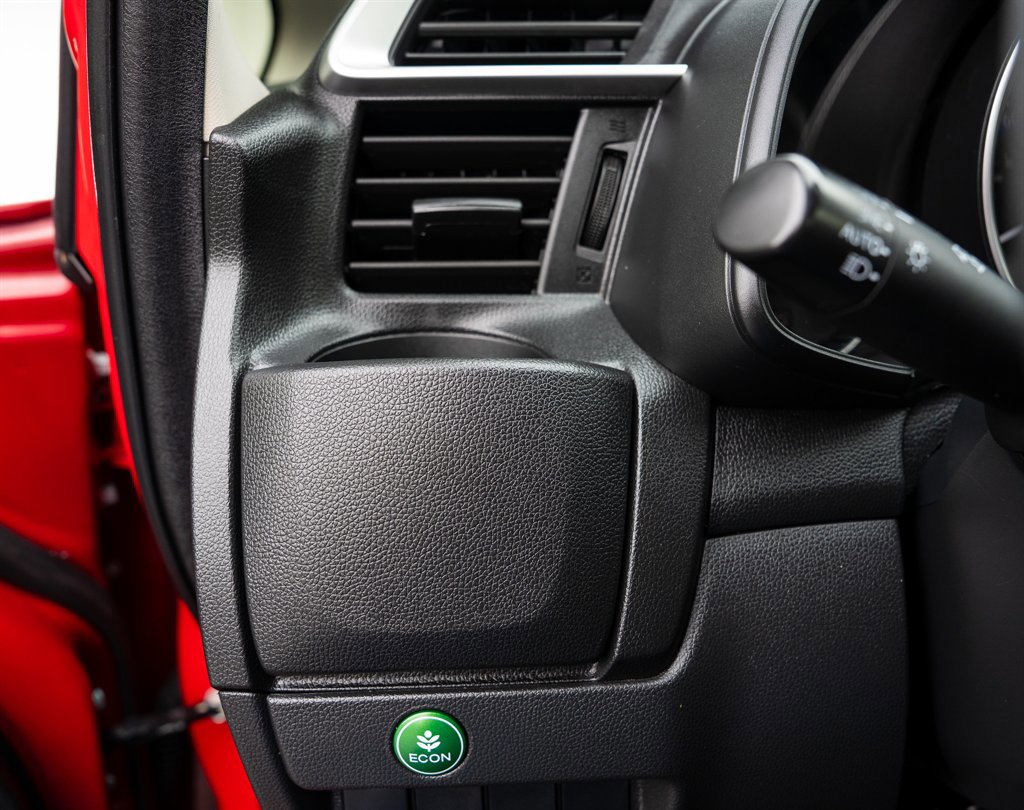 Used 2015 Honda Fit LX image 18