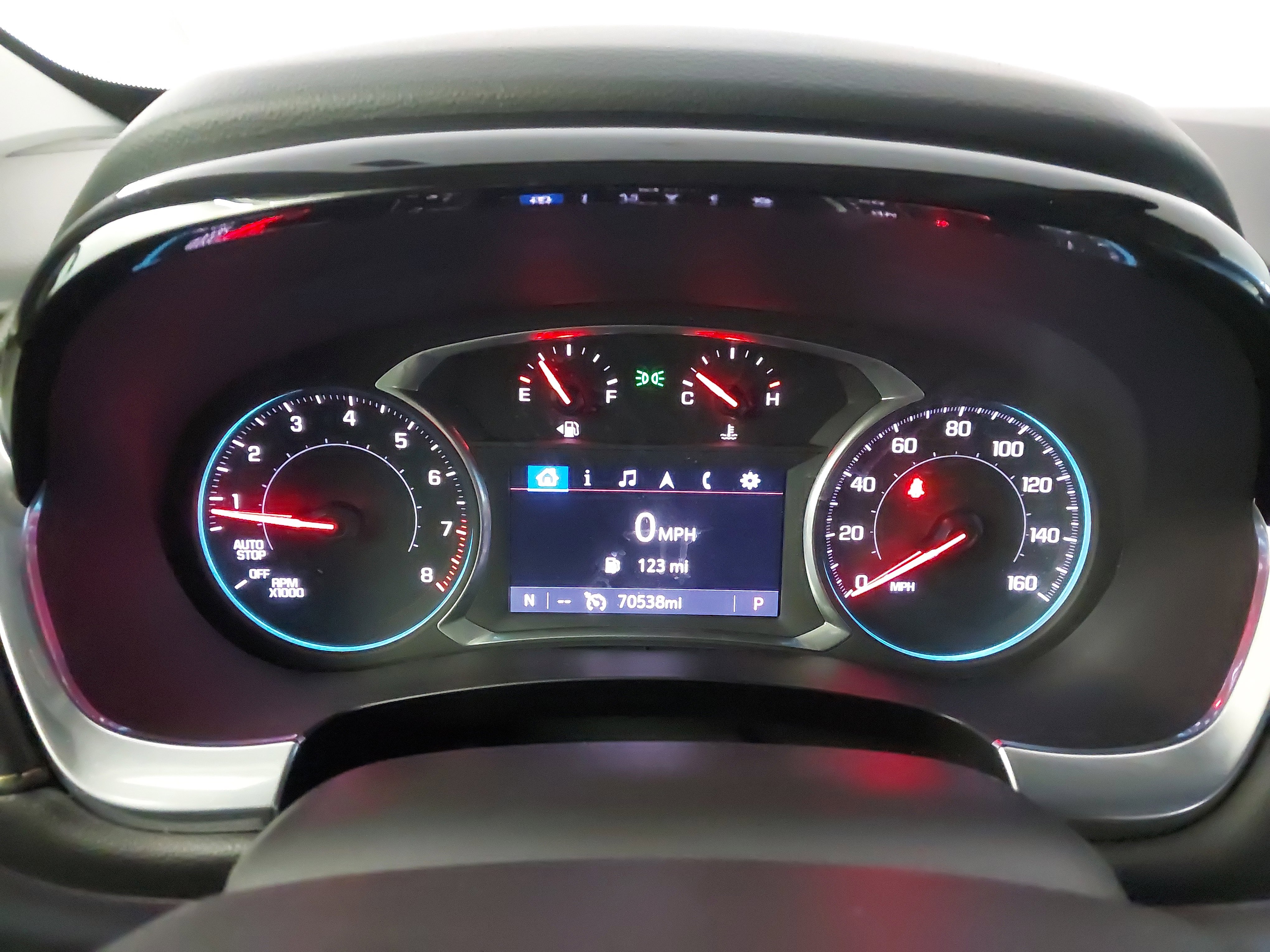 Used 2020 Chevrolet Traverse LT FWD image 19