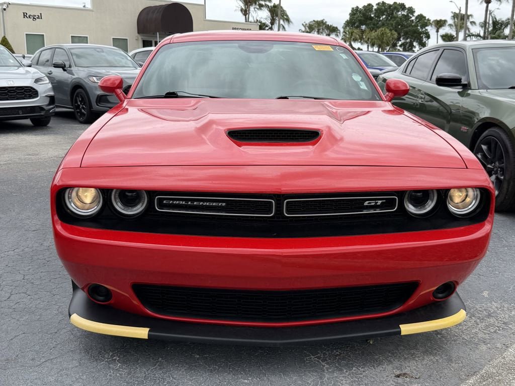 Used 2023 Dodge Challenger GT RWD image 3