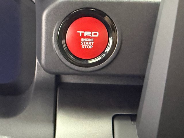 Used 2025 Toyota 4Runner TRD Sport image 17