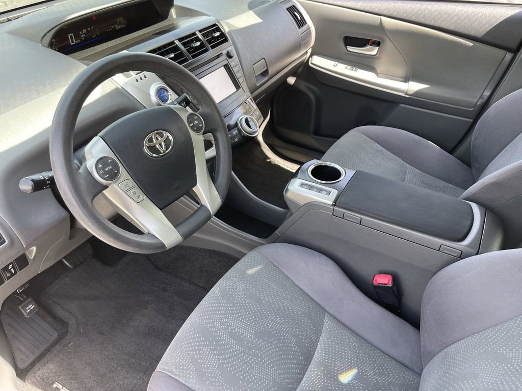 Used 2012 Toyota Prius V Three FWD image 17