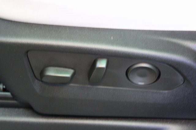 New 2025 Chevrolet Suburban Premier image 20