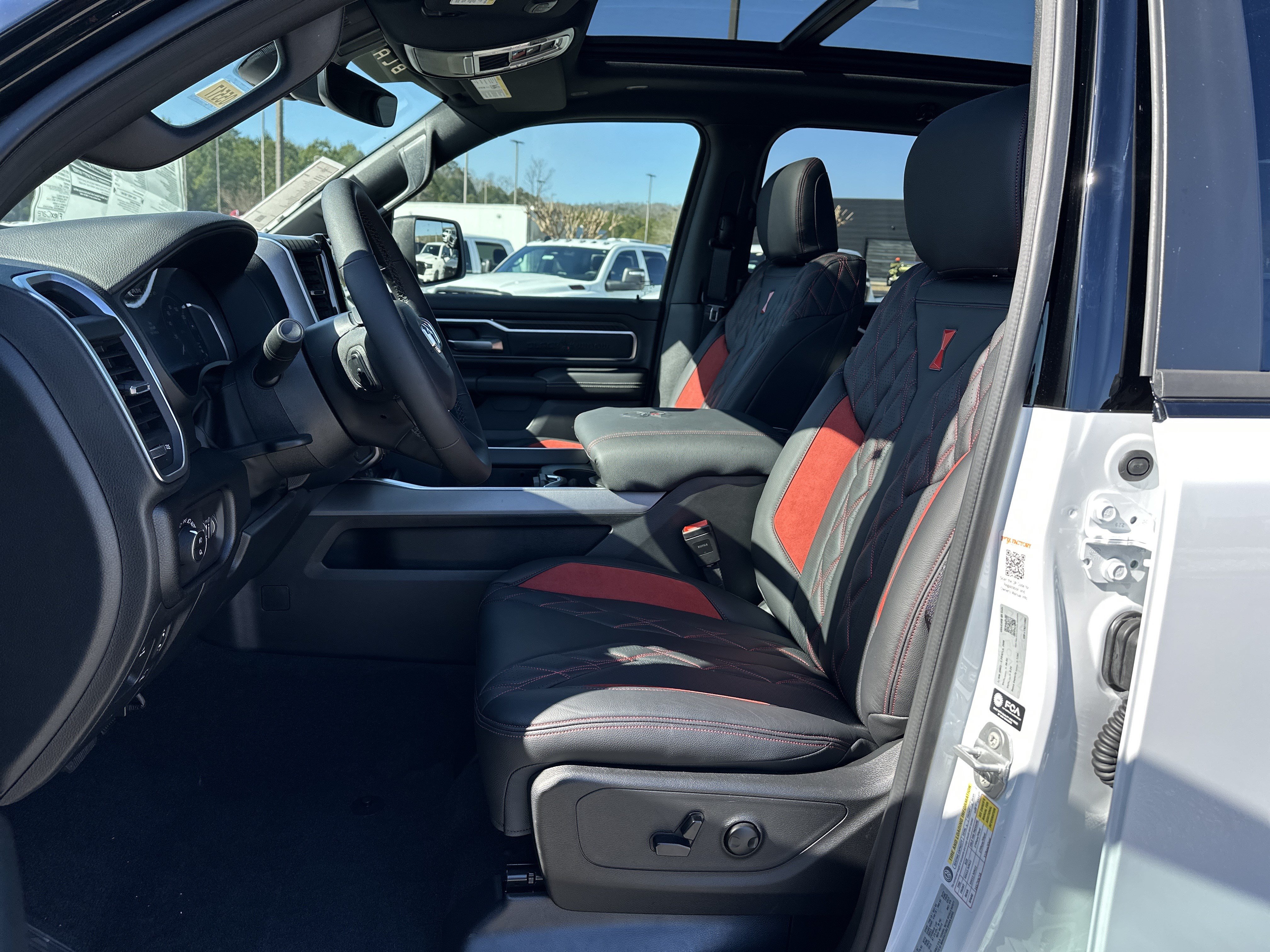 New 2026 RAM 1500 Big Horn AWD/4WD image 9