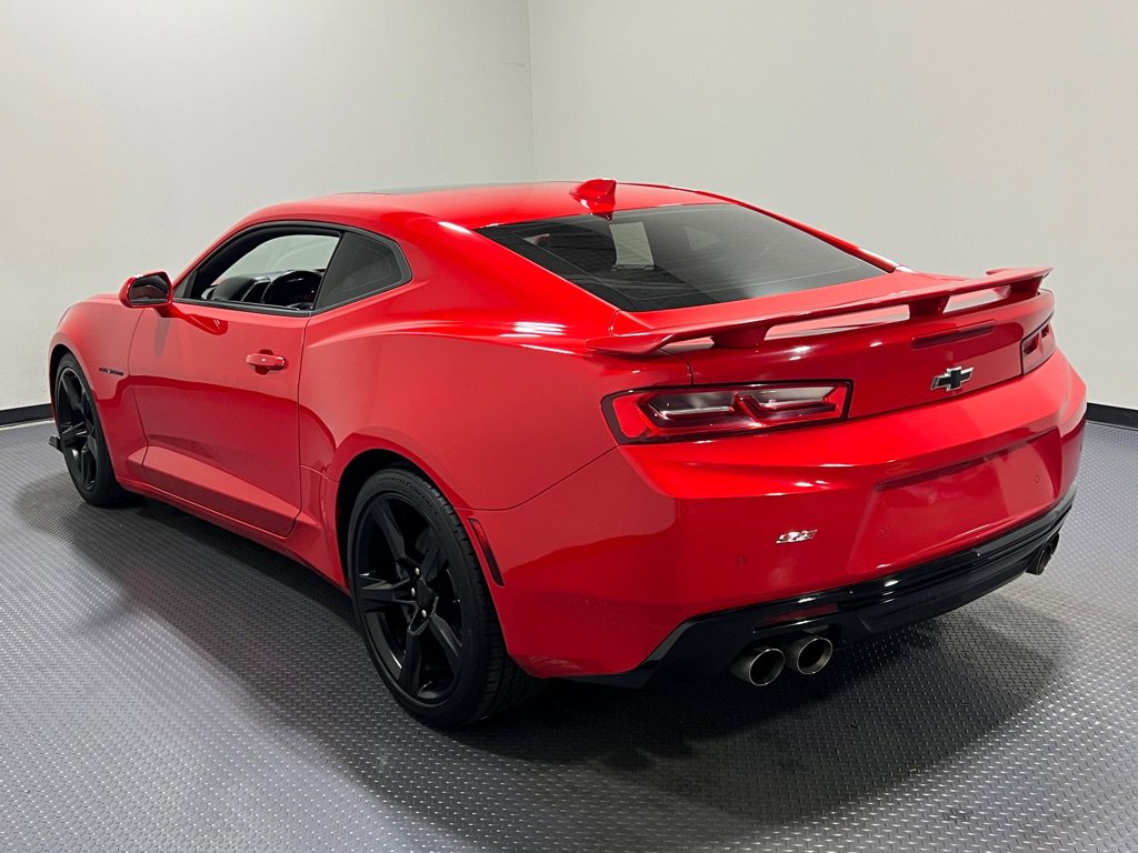 Used 2018 Chevrolet Camaro SS image 21