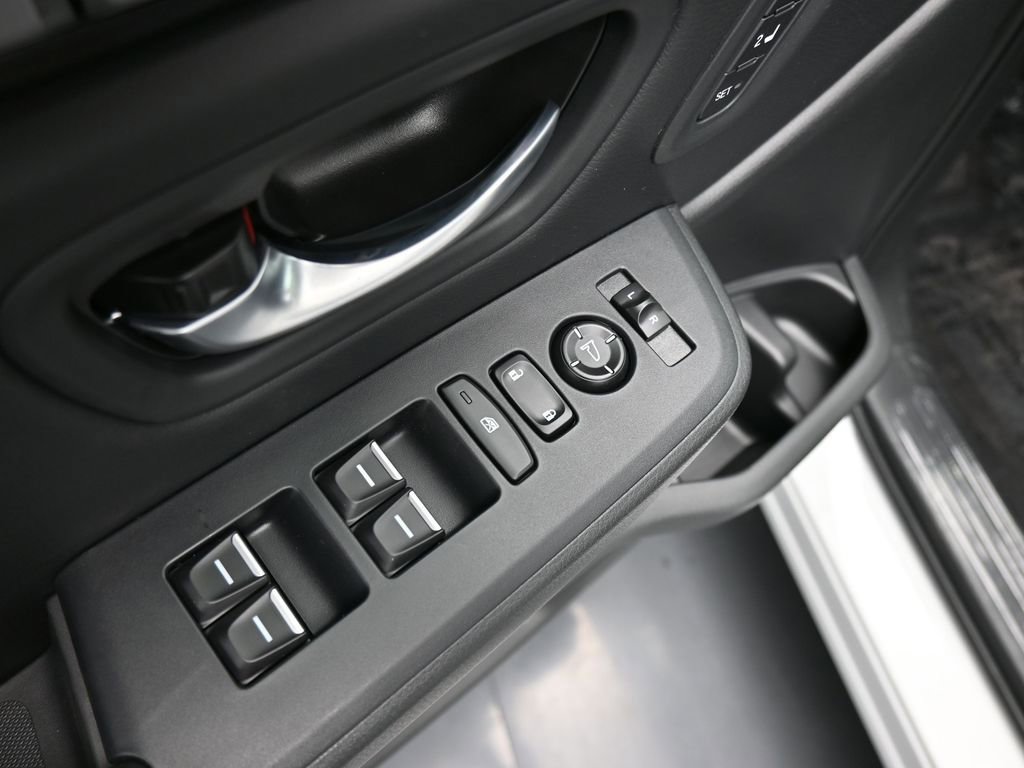 New 2025 Honda Pilot Touring image 31