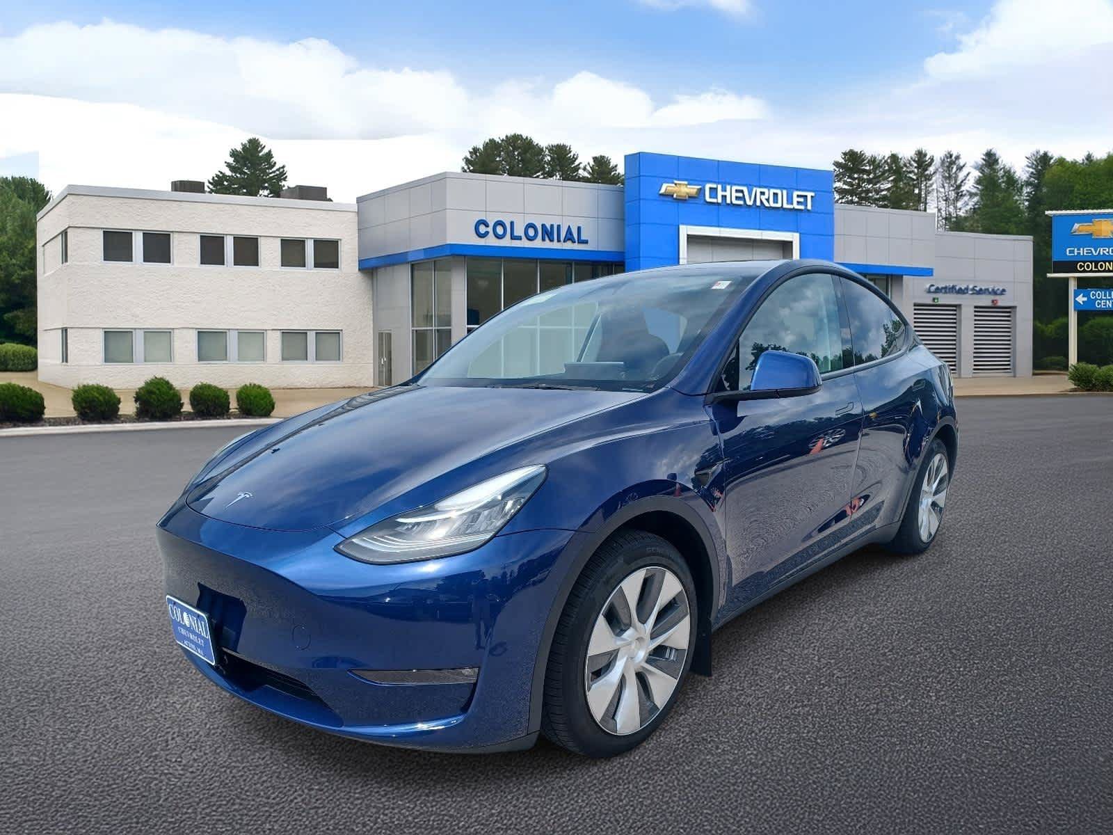 Used 2023 Tesla Model Y AWD image 1