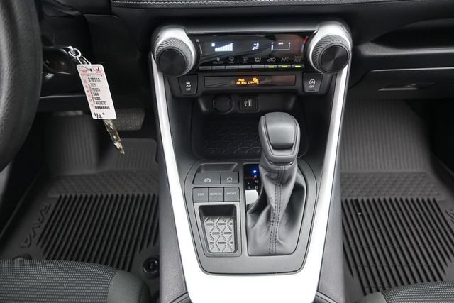 Used 2025 Toyota RAV4 LE FWD image 10