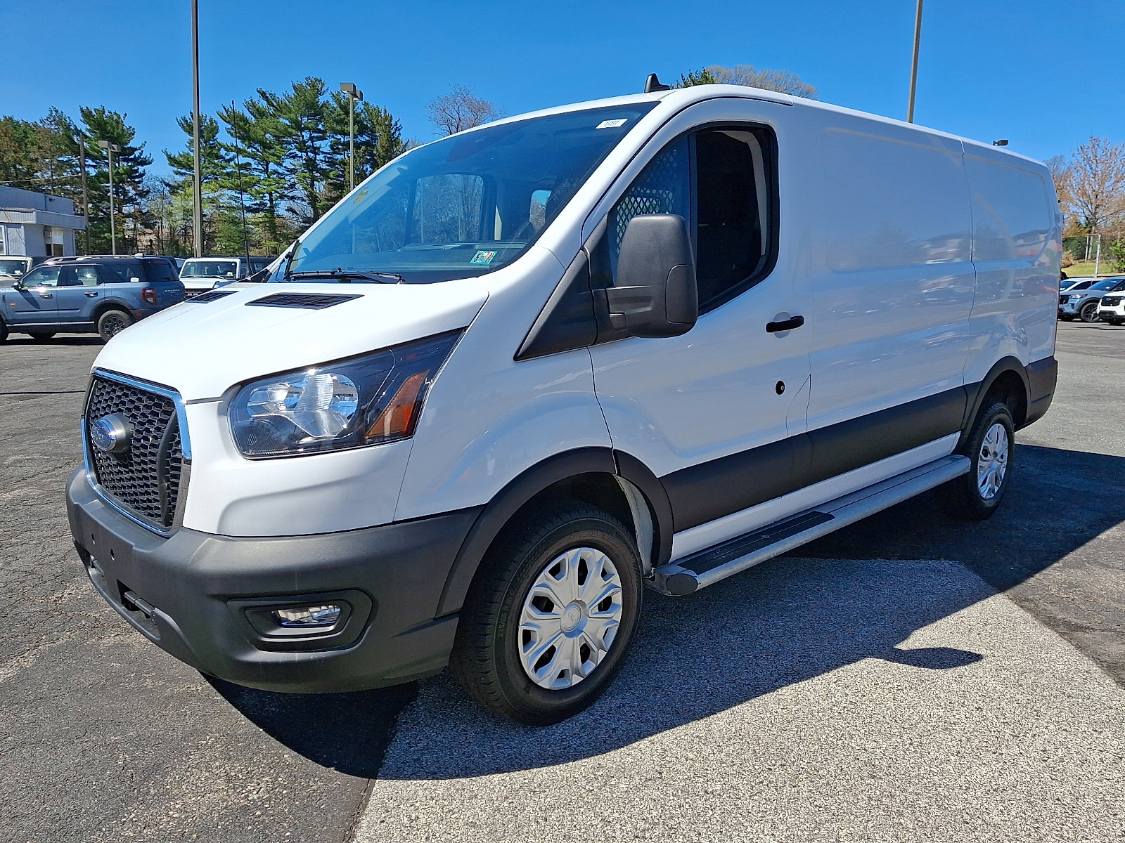 Used 2024 Ford Transit 250 Low Roof w/ Exterior Upgrade Package image 3