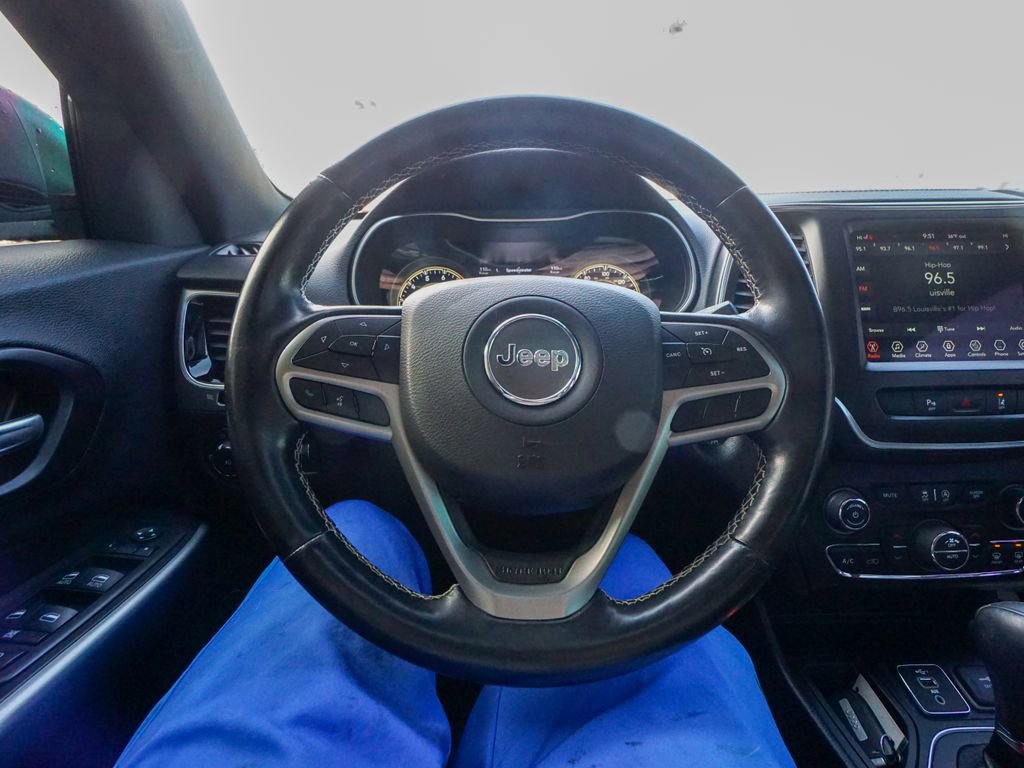 Used 2021 Jeep Cherokee Latitude Lux 80th Anniv w/ Quick Order Package 26U 80TH image 18