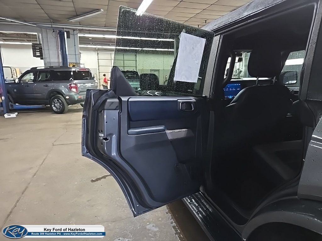 Used 2022 Ford Bronco Outer Banks AWD/4WD image 39