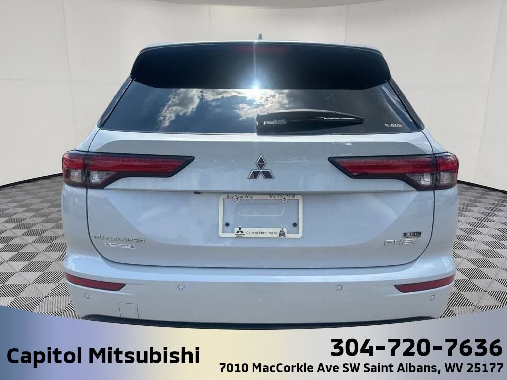 New 2025 Mitsubishi Outlander SEL Black Edition image 8