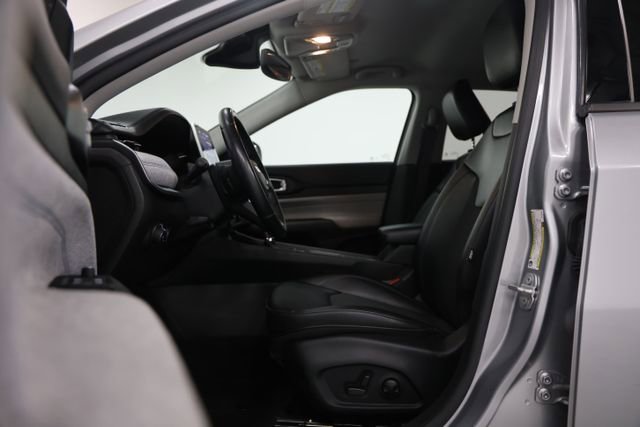 Used 2022 Jeep Compass Latitude w/ Convenience Group image 19