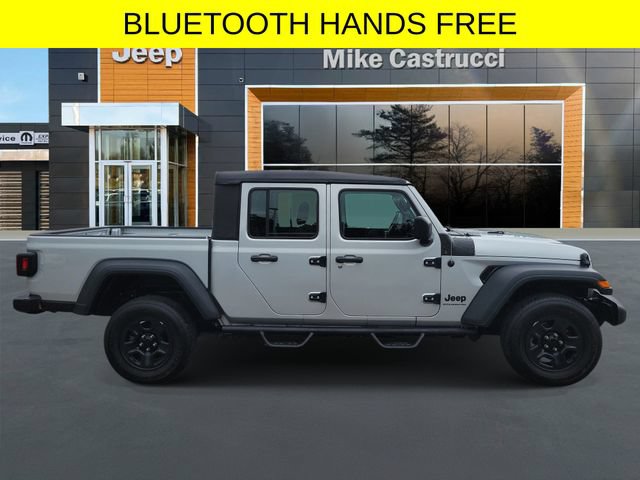 Used 2023 Jeep Gladiator Sport w/ Trailer Tow Package AWD/4WD image 3