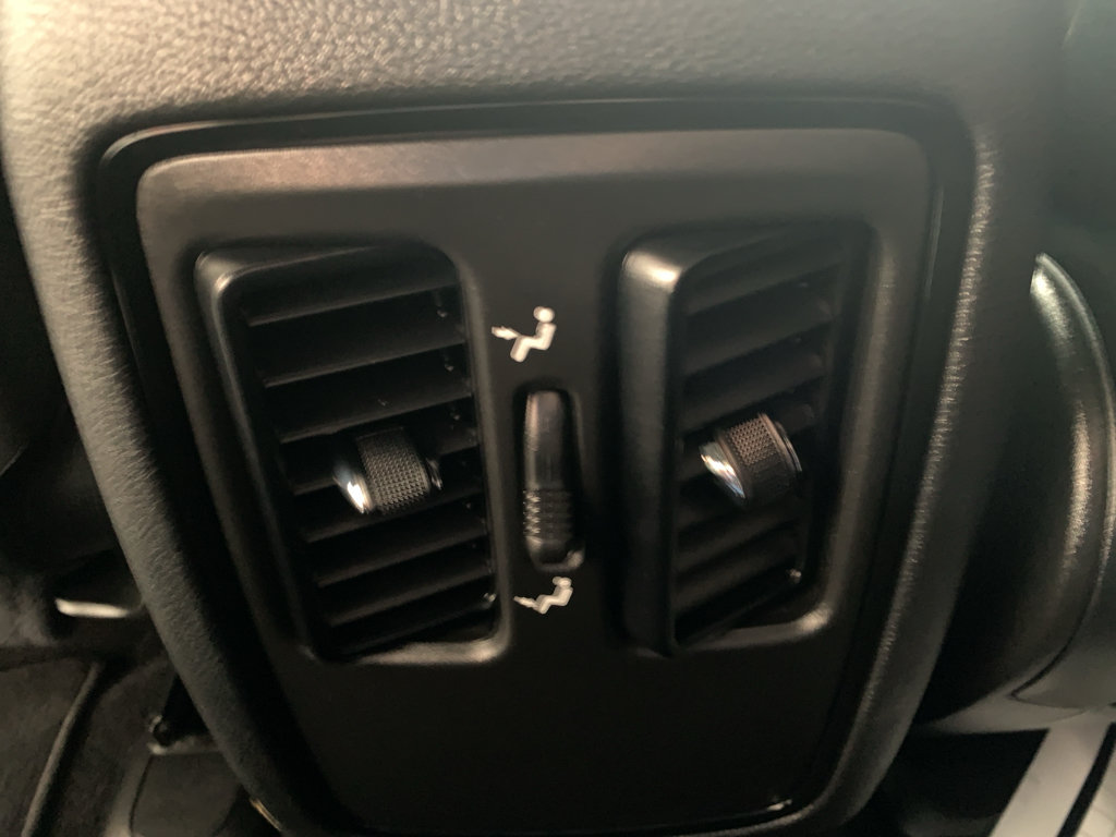 Used 2023 Dodge Durango R/T w/ Blacktop Package RWD image 15