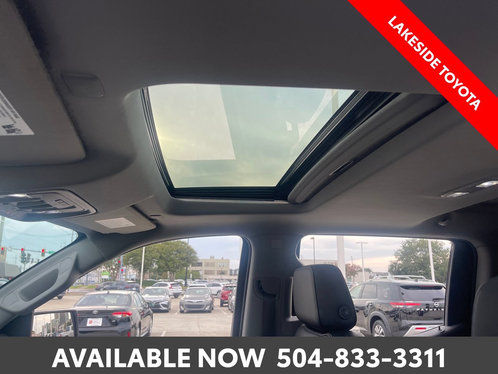 Used 2019 Chevrolet Silverado 1500 LT Trail Boss AWD/4WD image 32