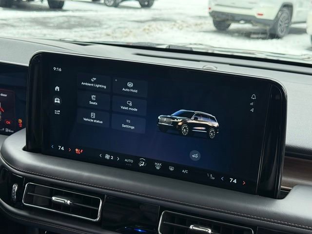 Used 2025 Lincoln Aviator Reserve w/ Illumination Package image 26