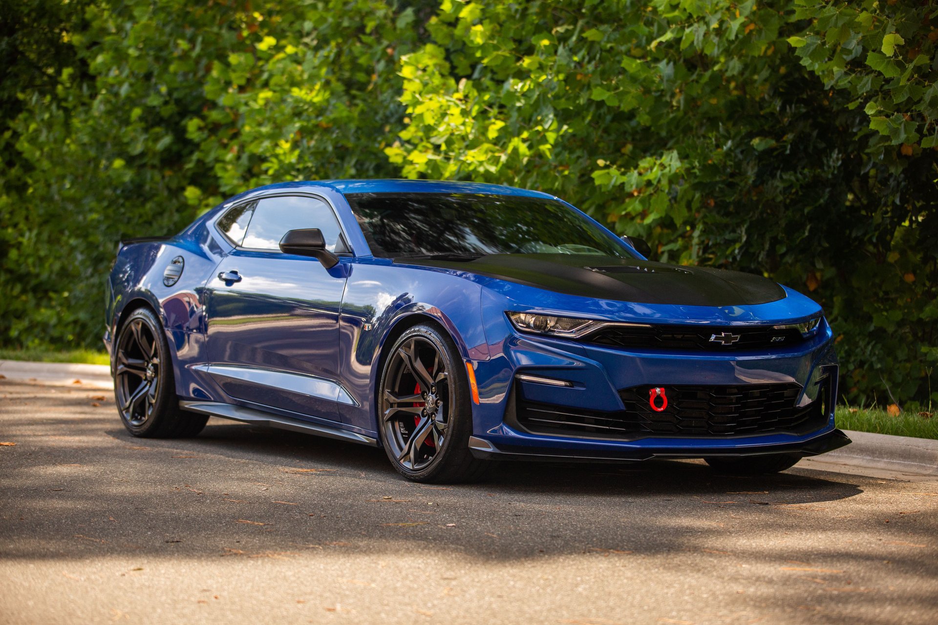 Used 2023 Chevrolet Camaro SS RWD image 3
