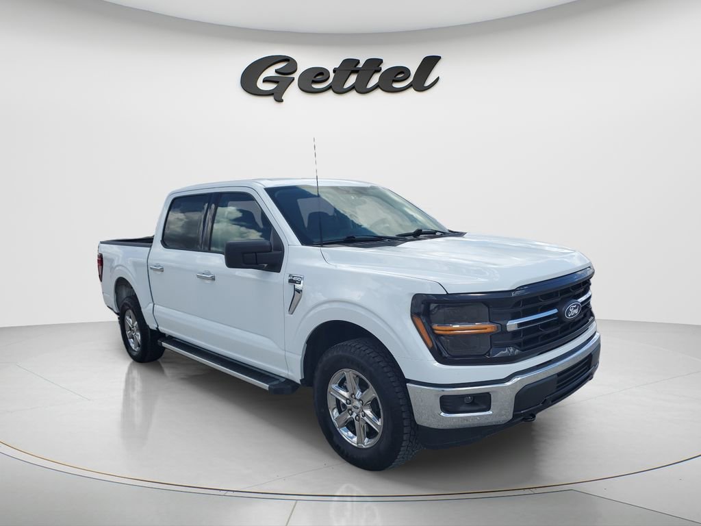 Used 2025 Ford F150 XLT w/ Equipment Group 301A Standard AWD/4WD image 3