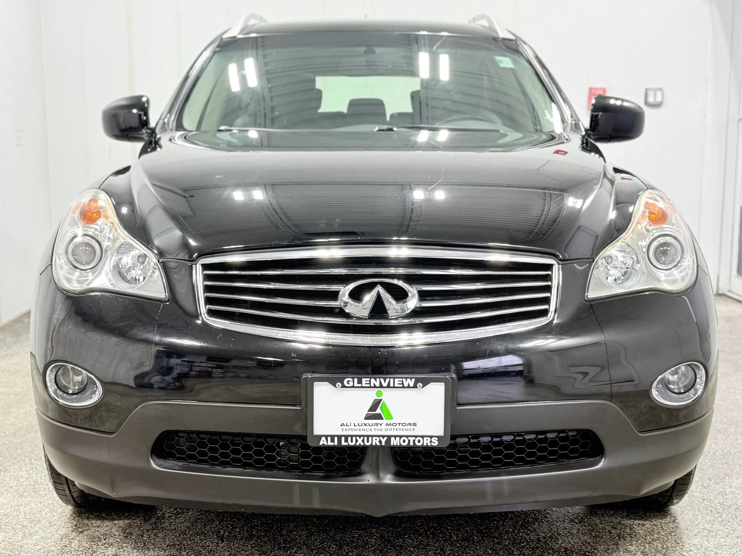 Used 2015 INFINITI QX50 Journey image 2