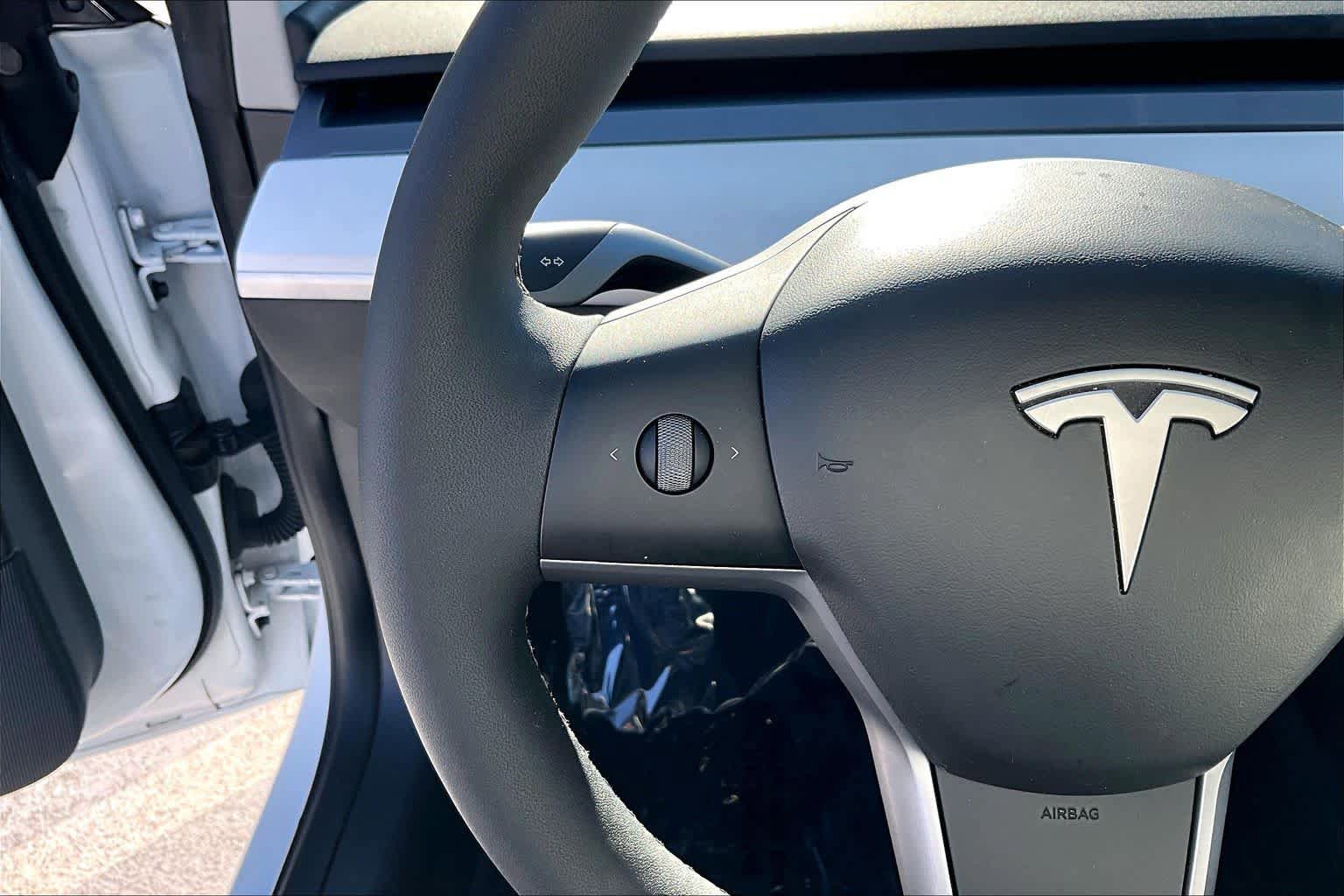 Used 2023 Tesla Model 3 Performance AWD/4WD image 22