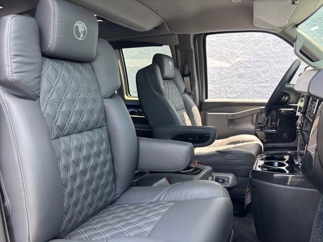 New 2026 GMC Savana 2500 Extended w/ Driver Convenience Package RWD image 22