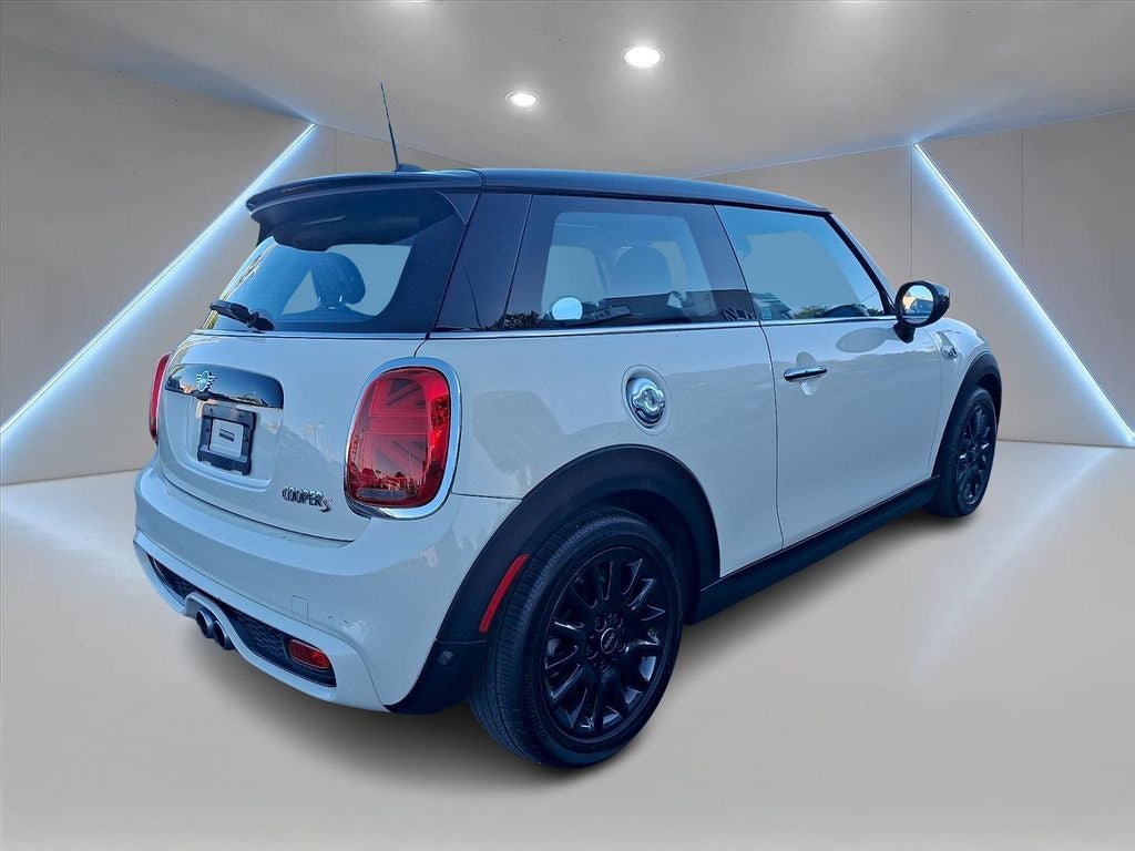 Used 2021 MINI Cooper S w/ Storage Package FWD image 4