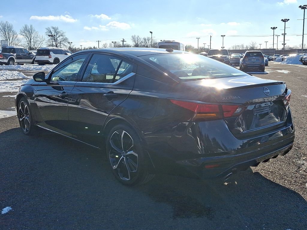 Certified 2024 Nissan Altima 2.5 SR w/ SR Premium Package image 4