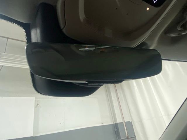 Certified 2025 Volvo XC90 B6 Plus AWD/4WD image 28