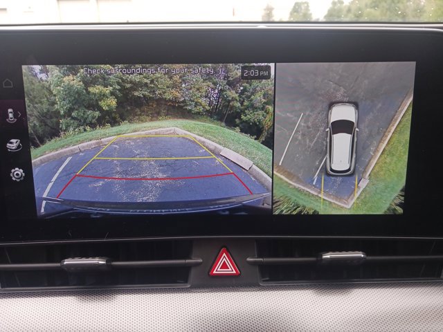 Used 2025 Kia Sportage SX image 22