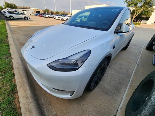Used 2022 Tesla Model Y Performance AWD/4WD video 3