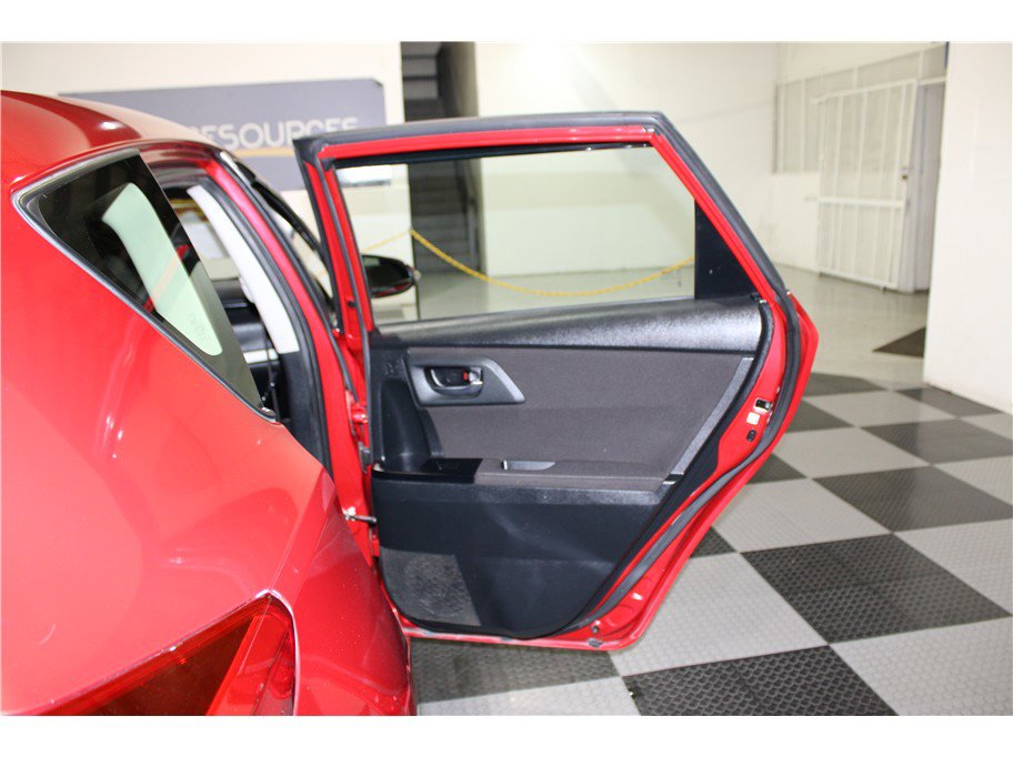 Used 2018 Toyota Corolla iM w/ All-Weather Mat Package image 22