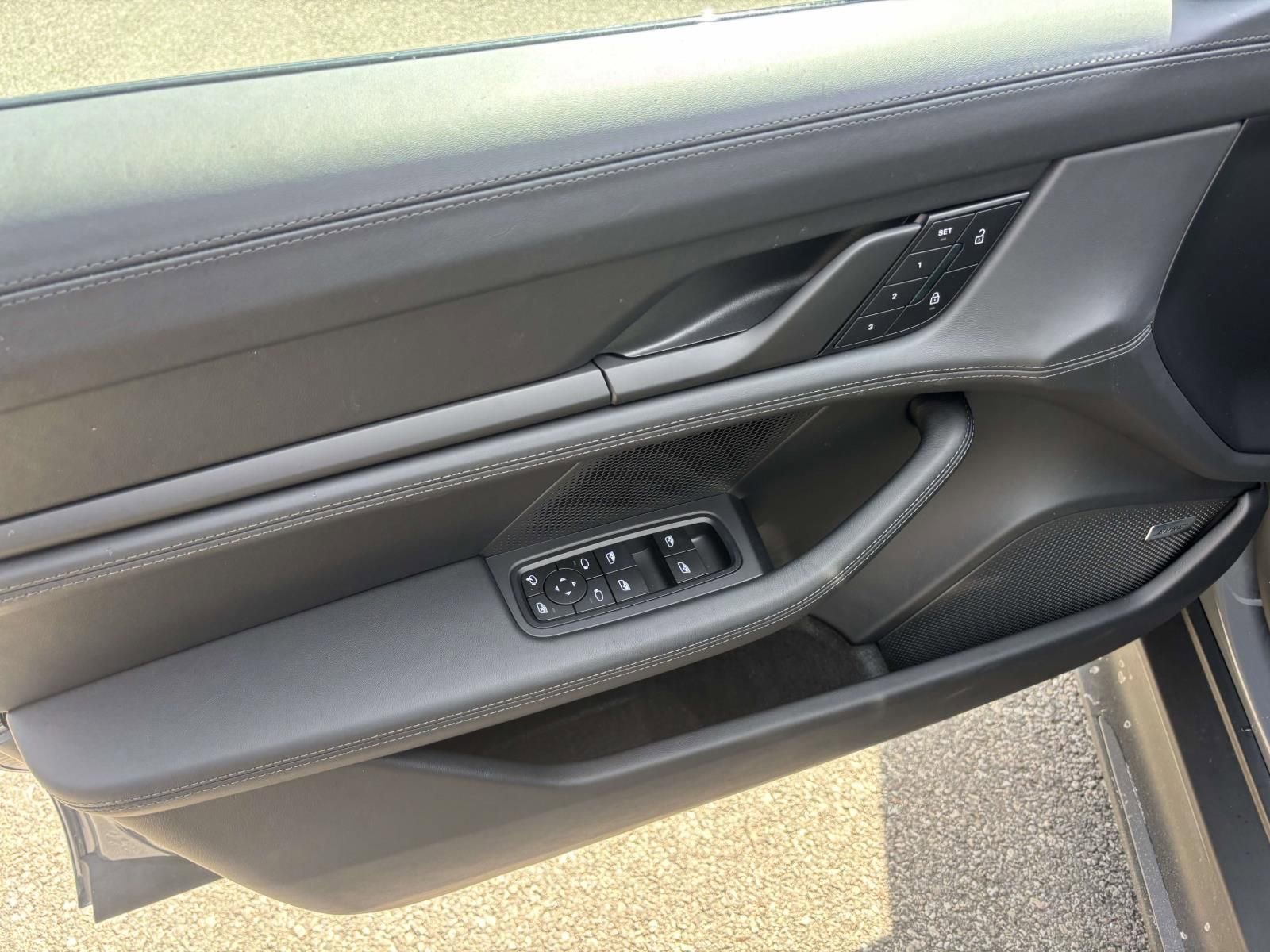 New 2026 Porsche Taycan AWD/4WD image 22