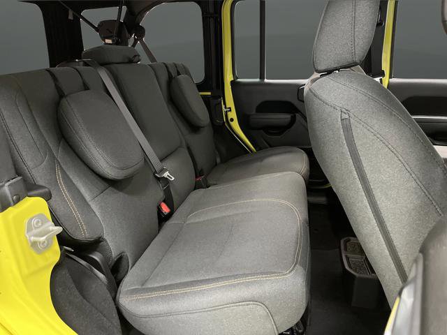 Used 2024 Jeep Wrangler Unlimited image 28
