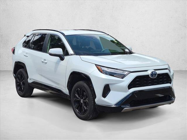 Used 2024 Toyota RAV4 SE AWD/4WD image 2