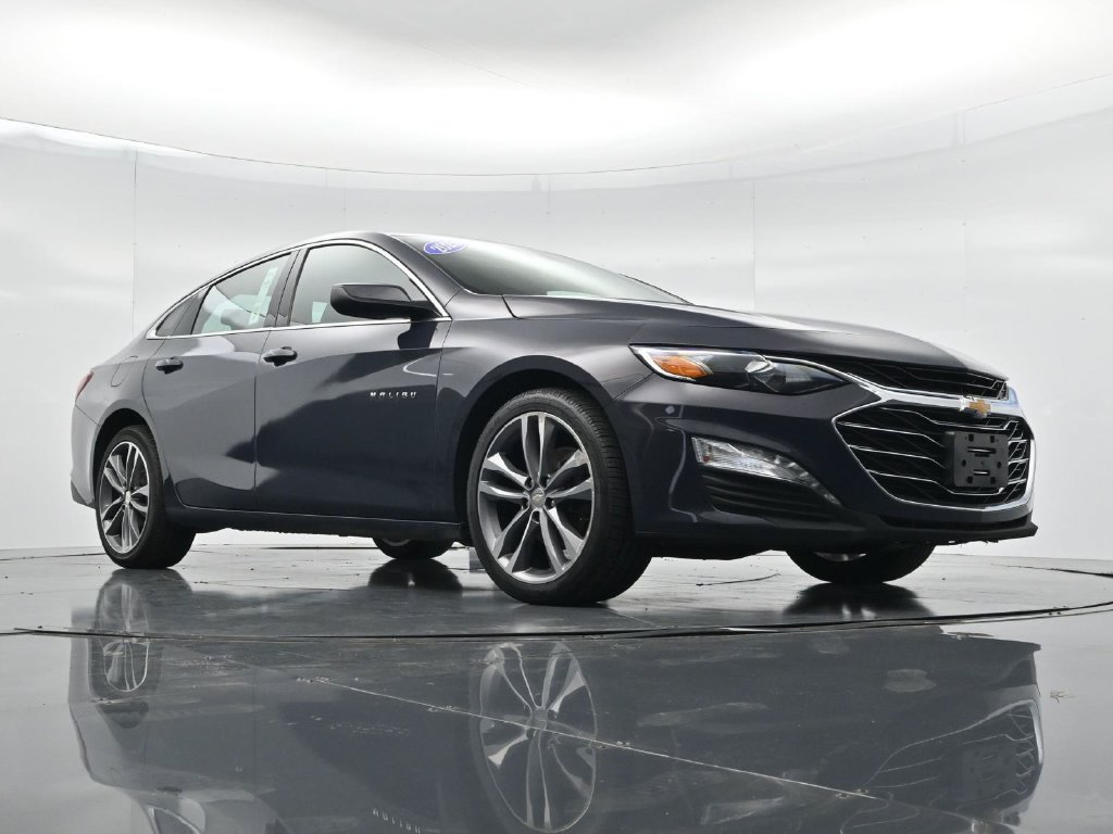 Used 2025 Chevrolet Malibu LT FWD image 28