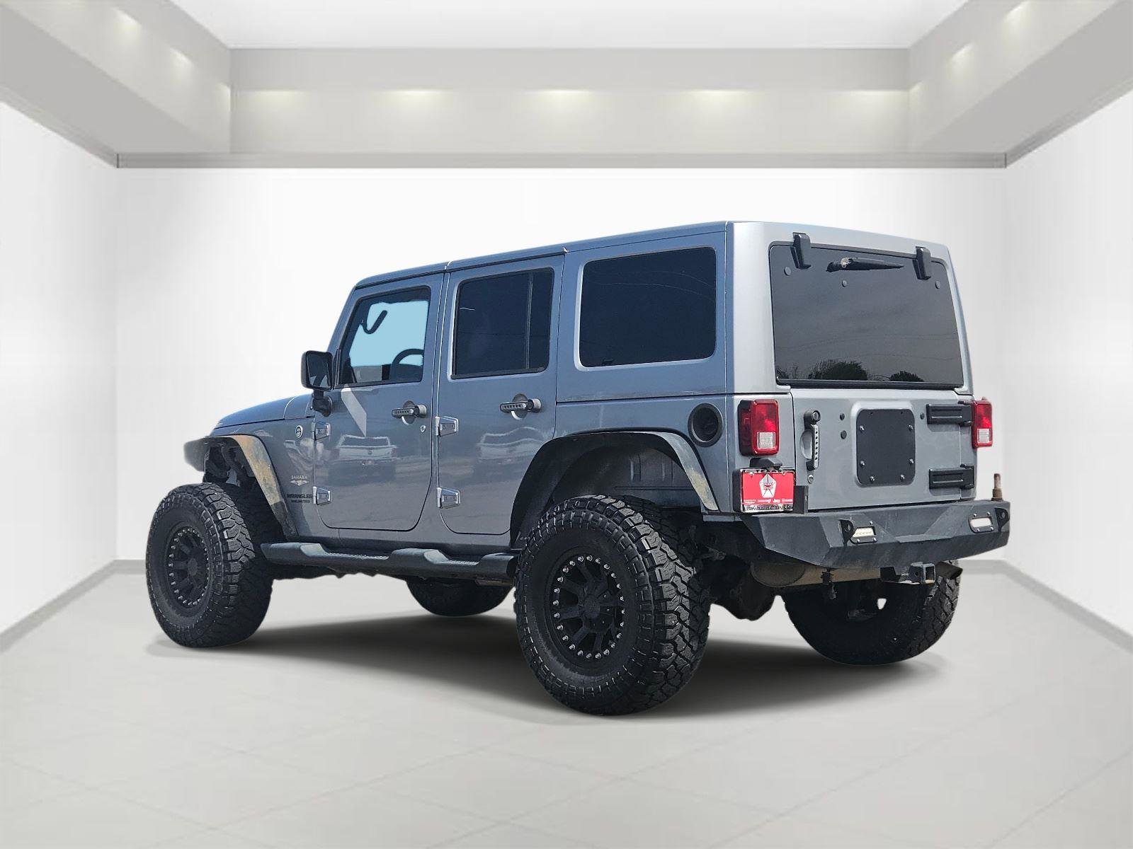 Used 2013 Jeep Wrangler Unlimited Sahara w/ Dual Top Group image 6