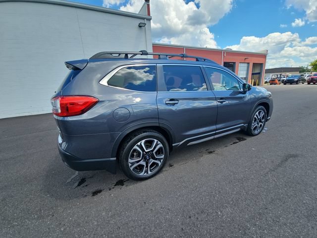 Used 2023 Subaru Ascent Limited AWD/4WD image 10