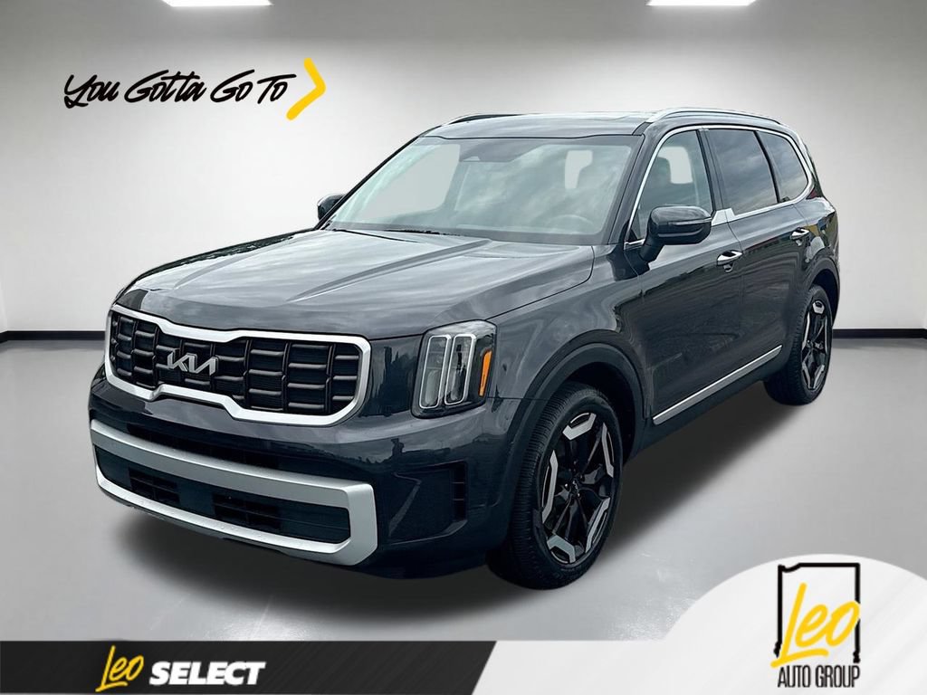 Used 2025 Kia Telluride S
