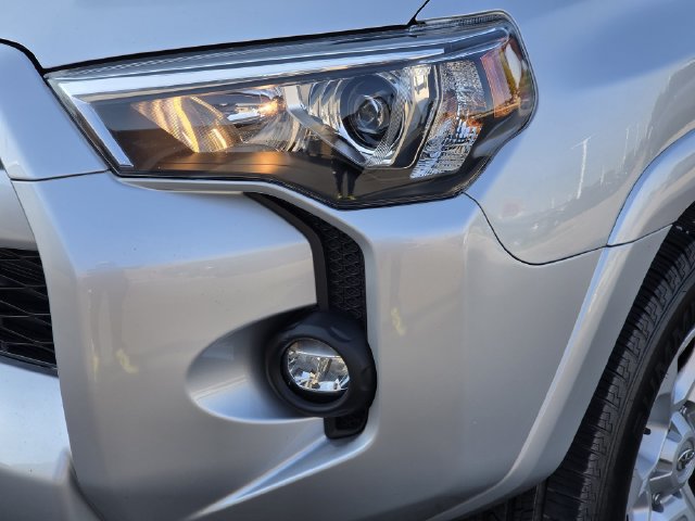 Certified 2024 Toyota 4Runner SR5 AWD/4WD image 6